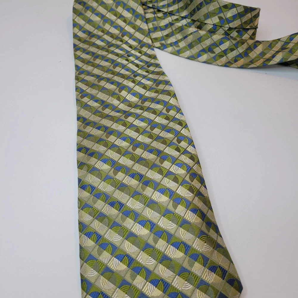 Privado silk necktie